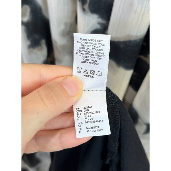 PRICE DROP  LOGO Lori Goldstein Maxi Dress Short Sleeve V Neck Black Multi - Picture 8 of 8